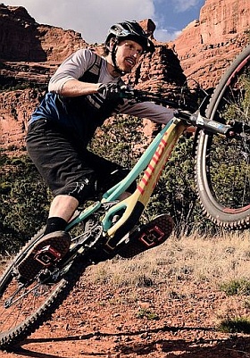 kyle_warner_mtb