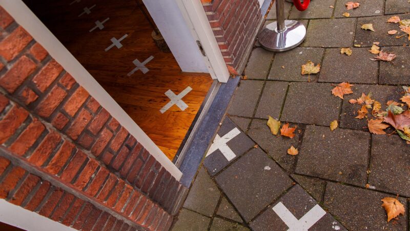 baarle_door