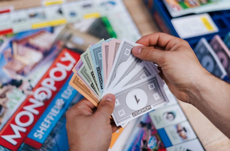 Monopoly penzek