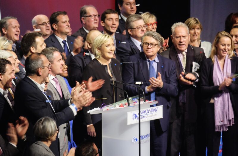 Politika bohozat