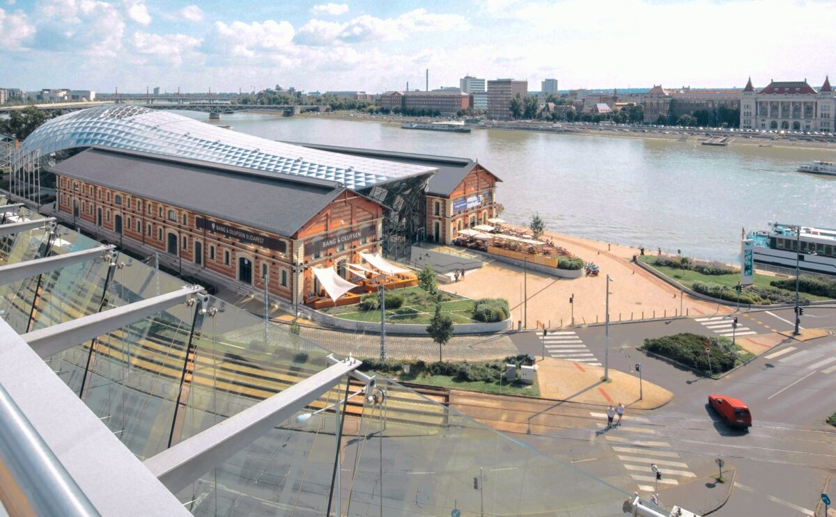 budapest_latkep_corvinusrol_2 Budapest latkep corvinusrol 2