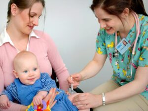 Csecsemo oltas boldogsag