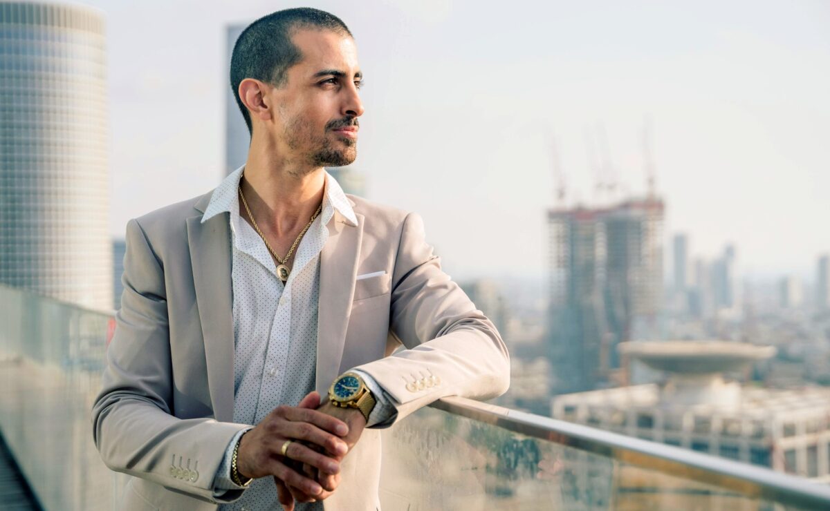 Ferfi merengo uzletember